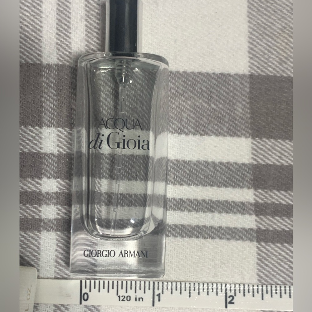 Giorio Armani Acqua di Gioia Mini Set (Sorry, No Offers Accepted) - Picture 12 of 16